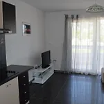 Apartament Fran *