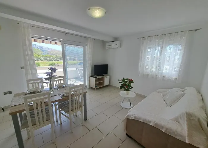 Apartment Fran Baška