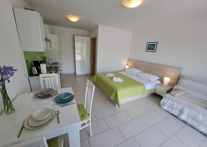 Fran Apartment Baška